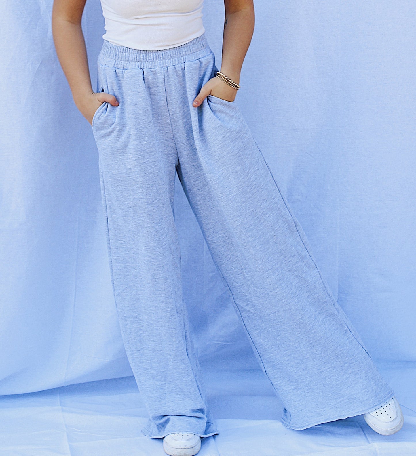 Heather grey high kick sweats